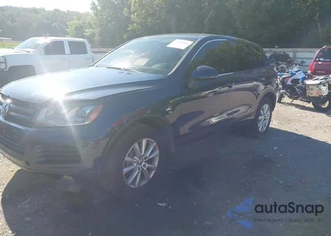 2014 Volkswagen Touareg V6 из США, поврежденный, VIN WVGEF9BP7ED007770